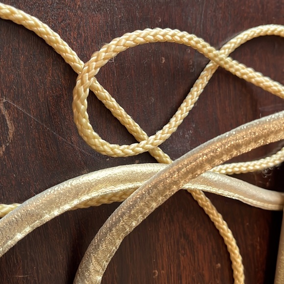 NWT Bijoux Terner satin gold metallic structured mini bag, handheld & crossbody - Picture 6 of 13